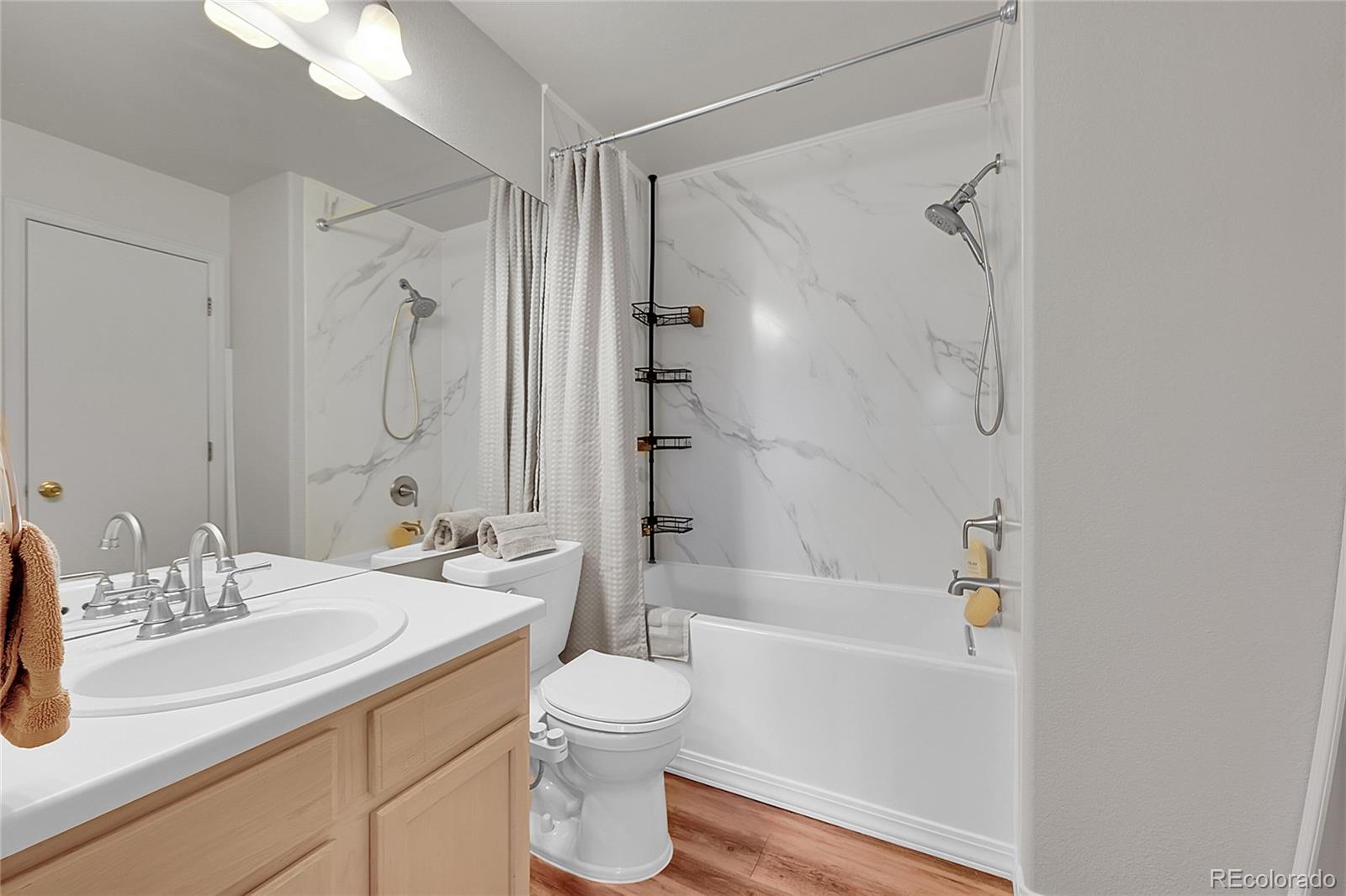 MLS Image #14 for 12012 e hoye drive ,aurora, Colorado