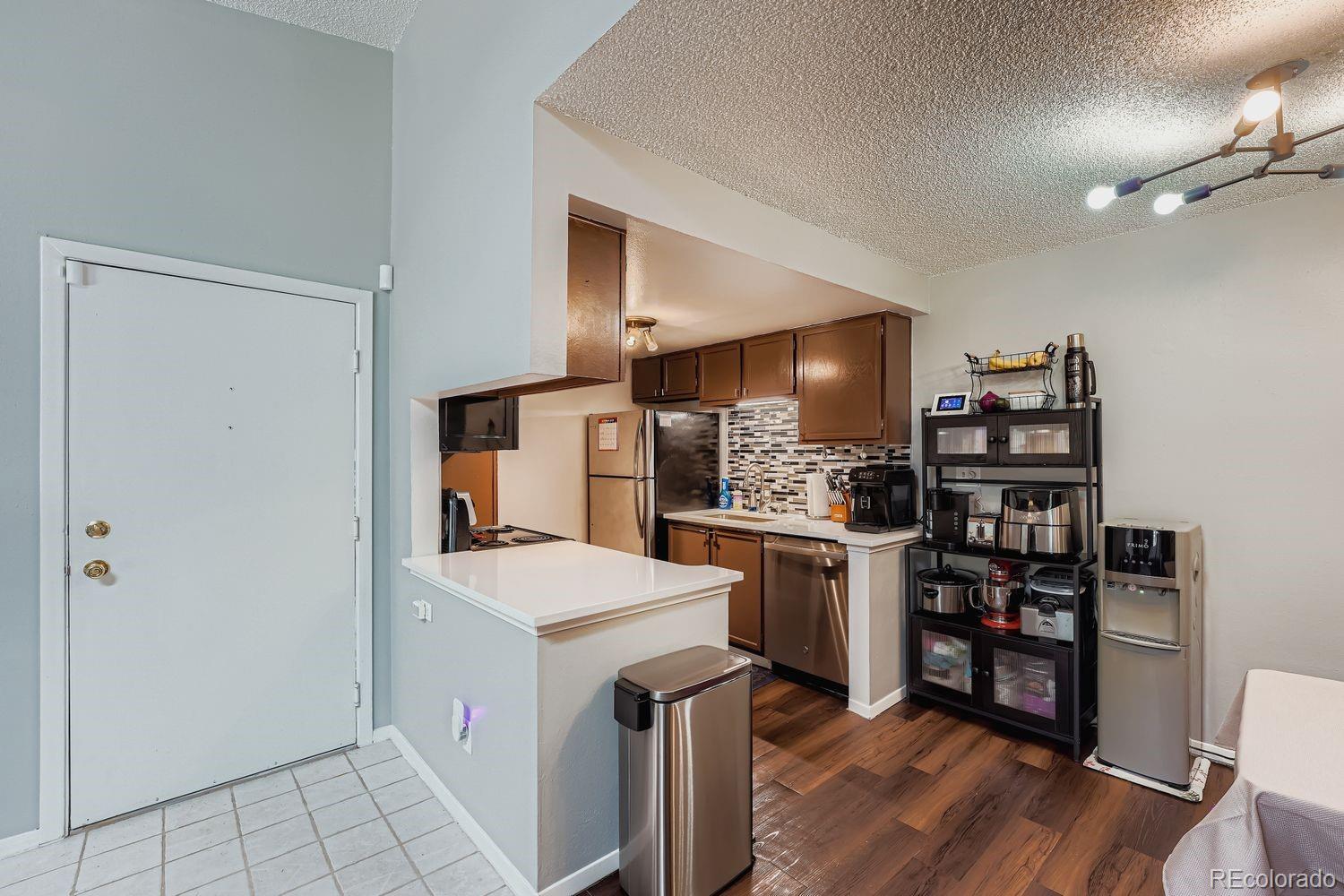 MLS Image #7 for 908 s walden way 201,aurora, Colorado