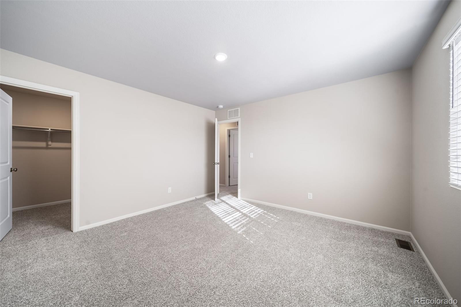 MLS Image #32 for 22382 e 38th place,aurora, Colorado