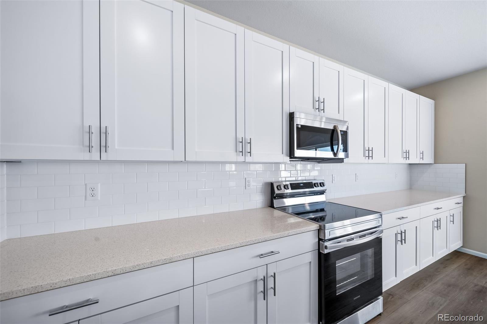 MLS Image #4 for 22382 e 38th place,aurora, Colorado