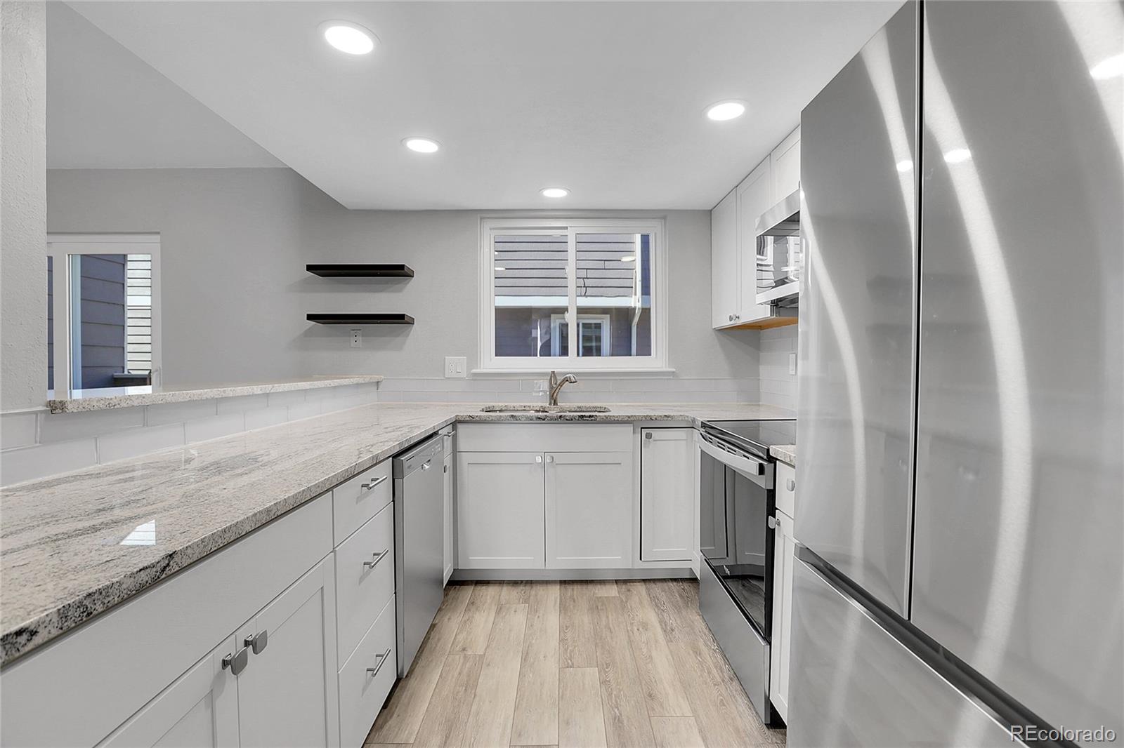 MLS Image #12 for 6620 w 84th circle,arvada, Colorado