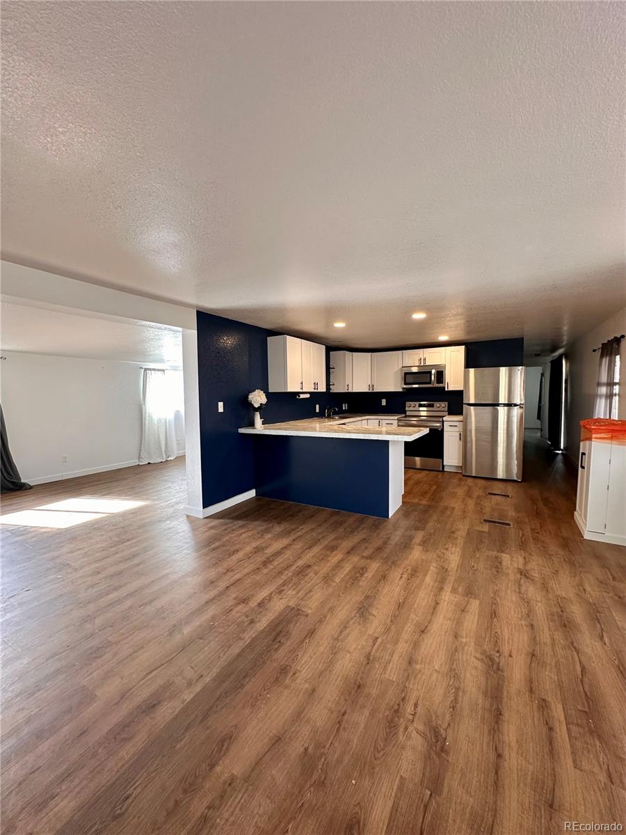 MLS Image #4 for 575  2nd street,bennett, Colorado