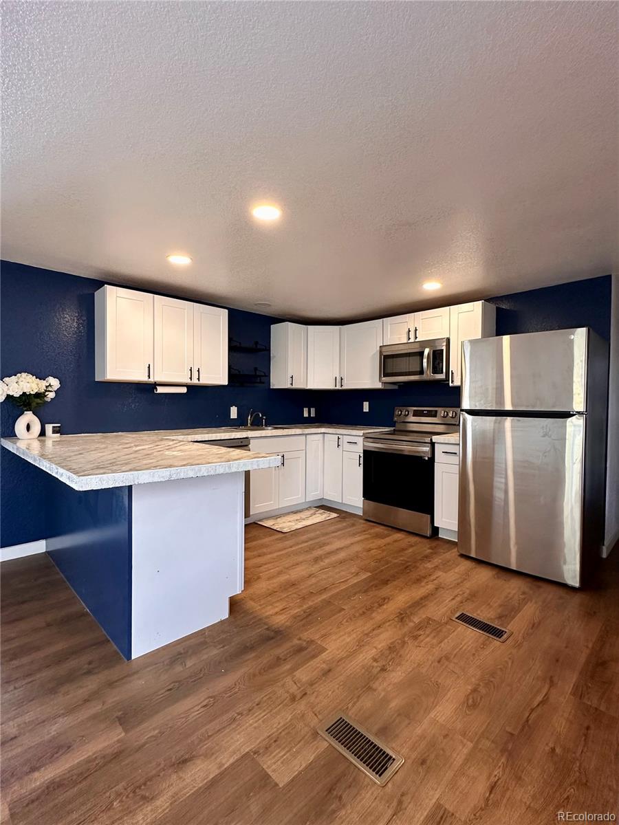 MLS Image #6 for 575  2nd street,bennett, Colorado