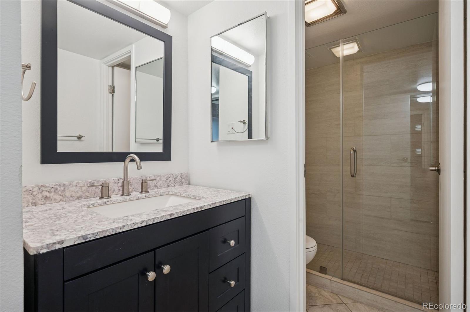 MLS Image #4 for 777 n washington street 804,denver, Colorado