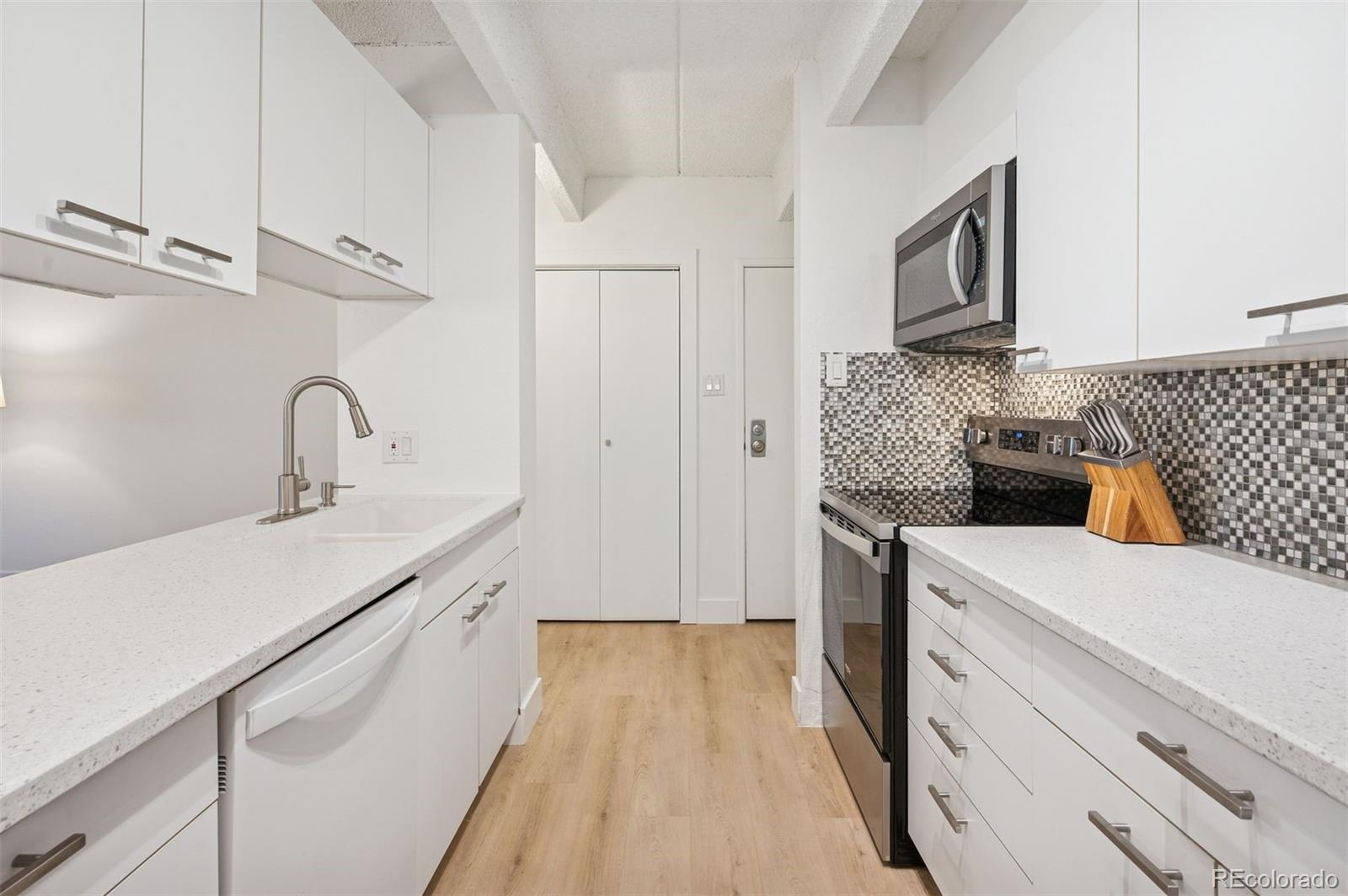 MLS Image #9 for 777 n washington street 804,denver, Colorado