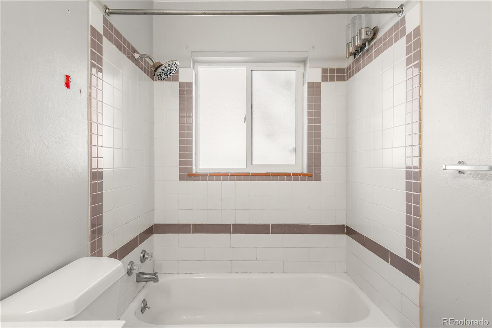 MLS Image #12 for 985  xavier street,denver, Colorado