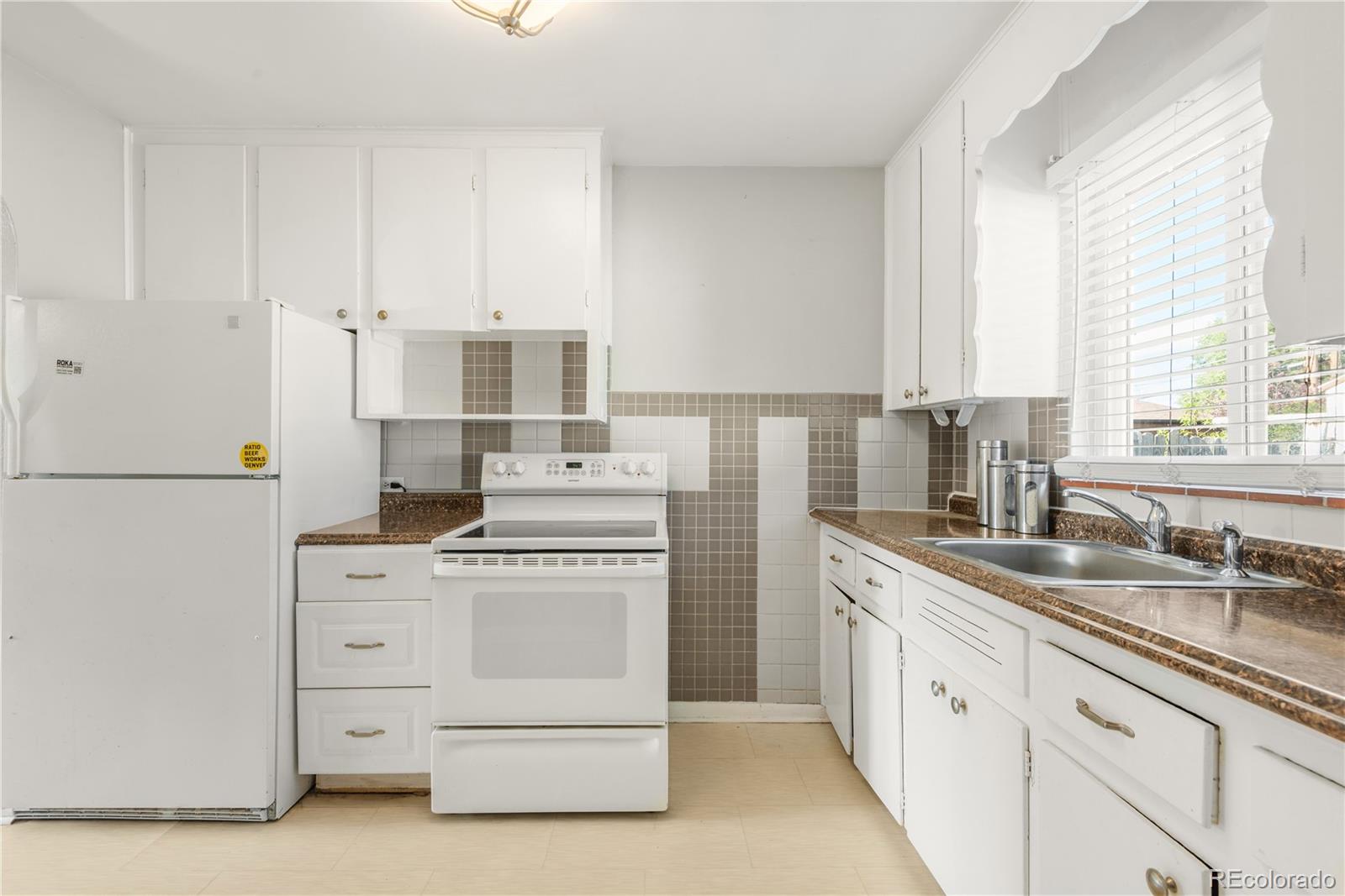 MLS Image #21 for 985  xavier street,denver, Colorado