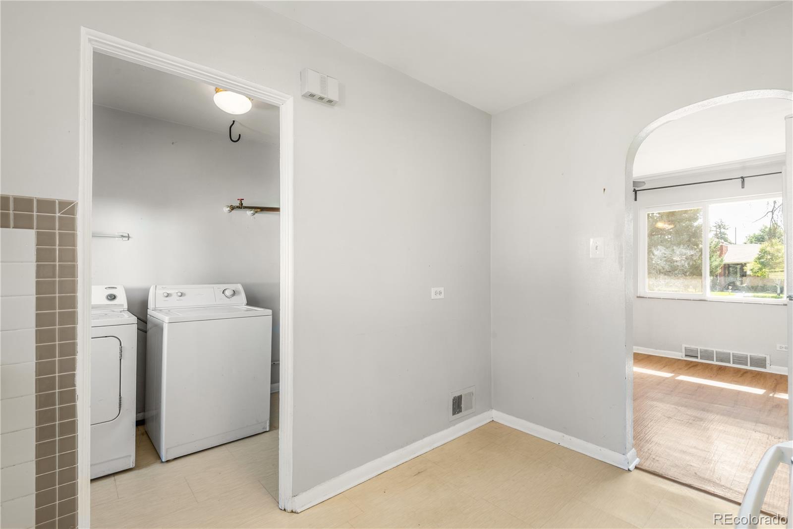 MLS Image #22 for 985  xavier street,denver, Colorado