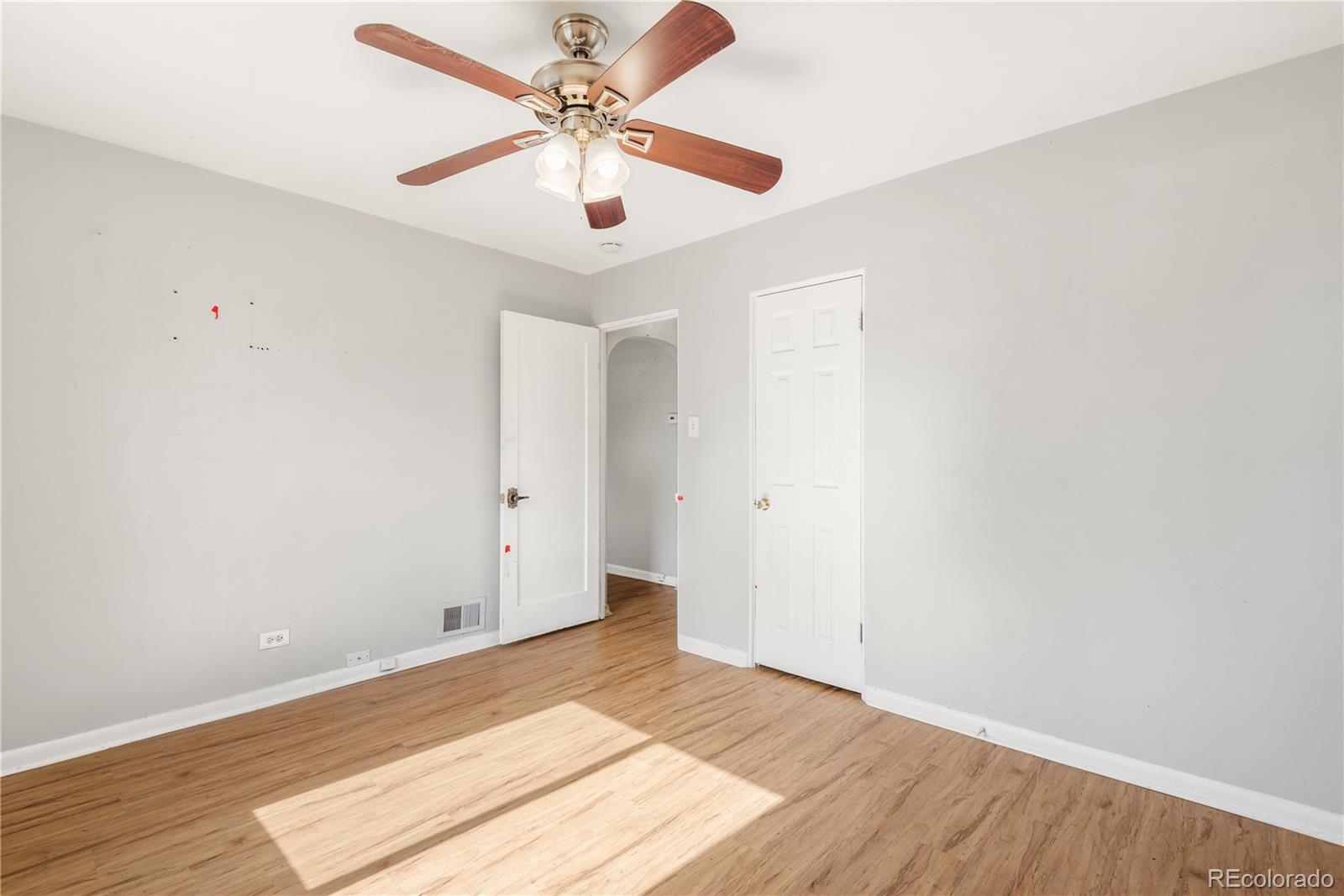MLS Image #8 for 985  xavier street,denver, Colorado