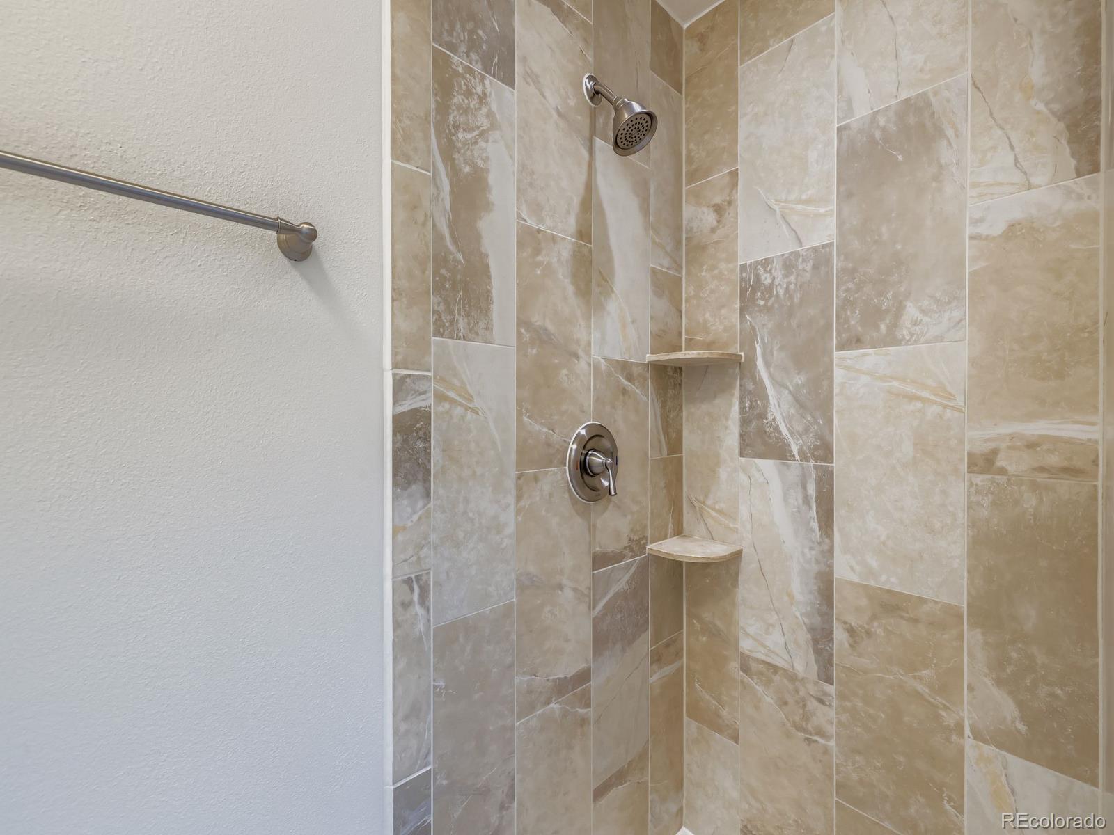 MLS Image #9 for 11126 w bowles place,littleton, Colorado