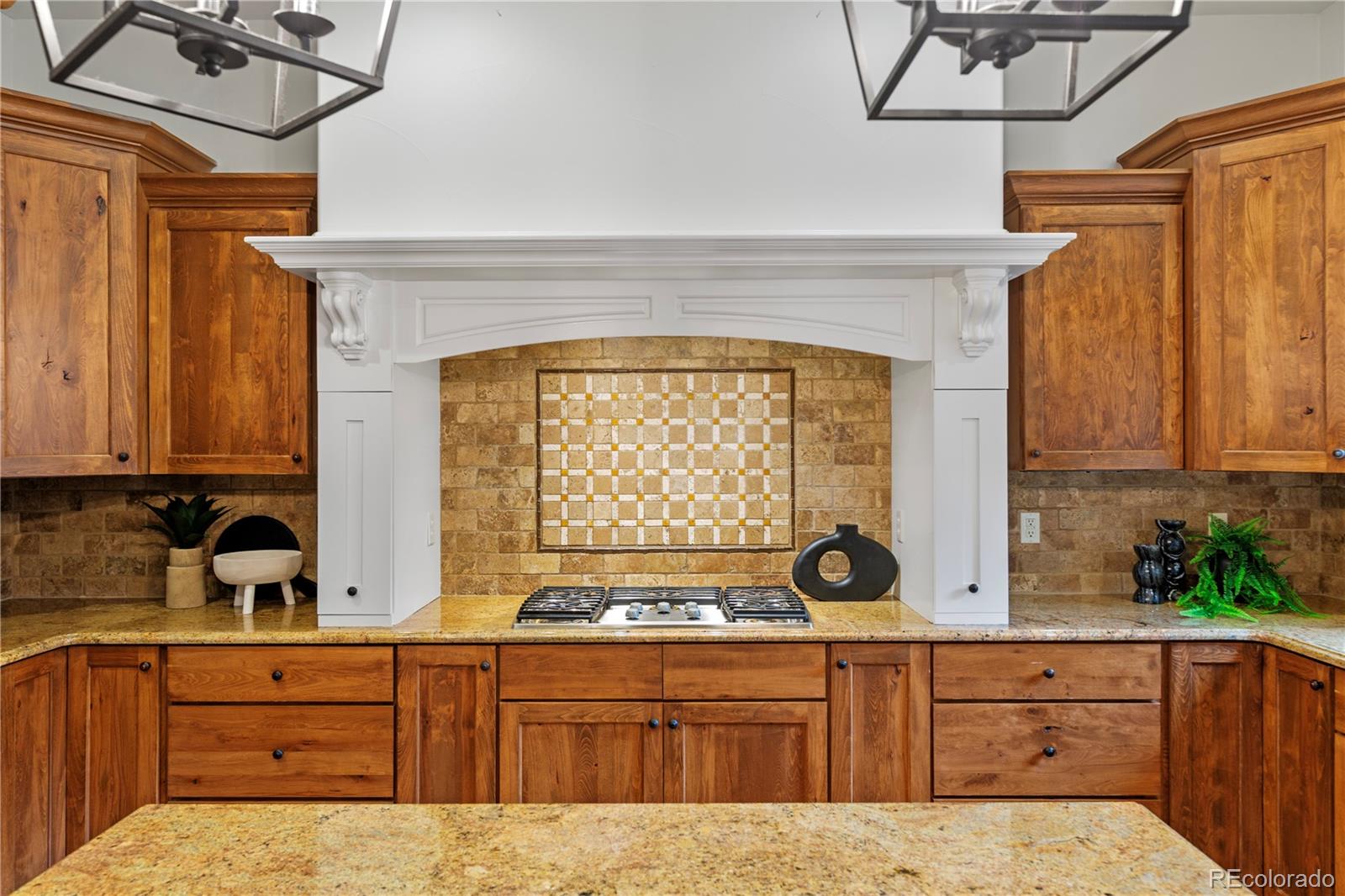 MLS Image #10 for 590  cumberland road,larkspur, Colorado