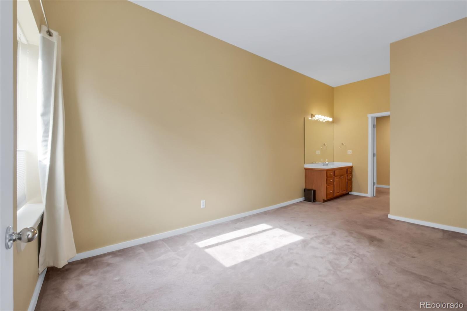 MLS Image #18 for 70 w 6th avenue 206,denver, Colorado