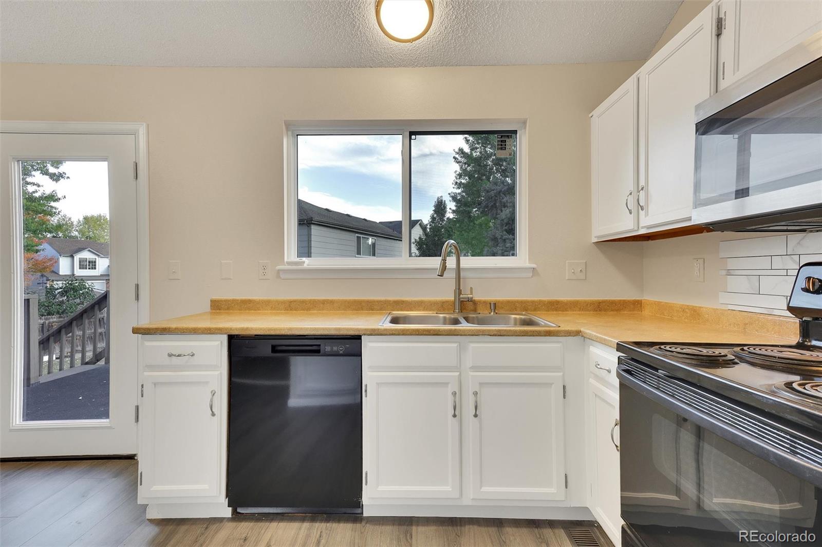 MLS Image #11 for 10318  severance drive,parker, Colorado