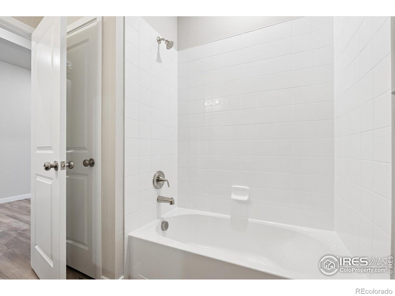 MLS Image #4 for 849  harvard street,johnstown, Colorado