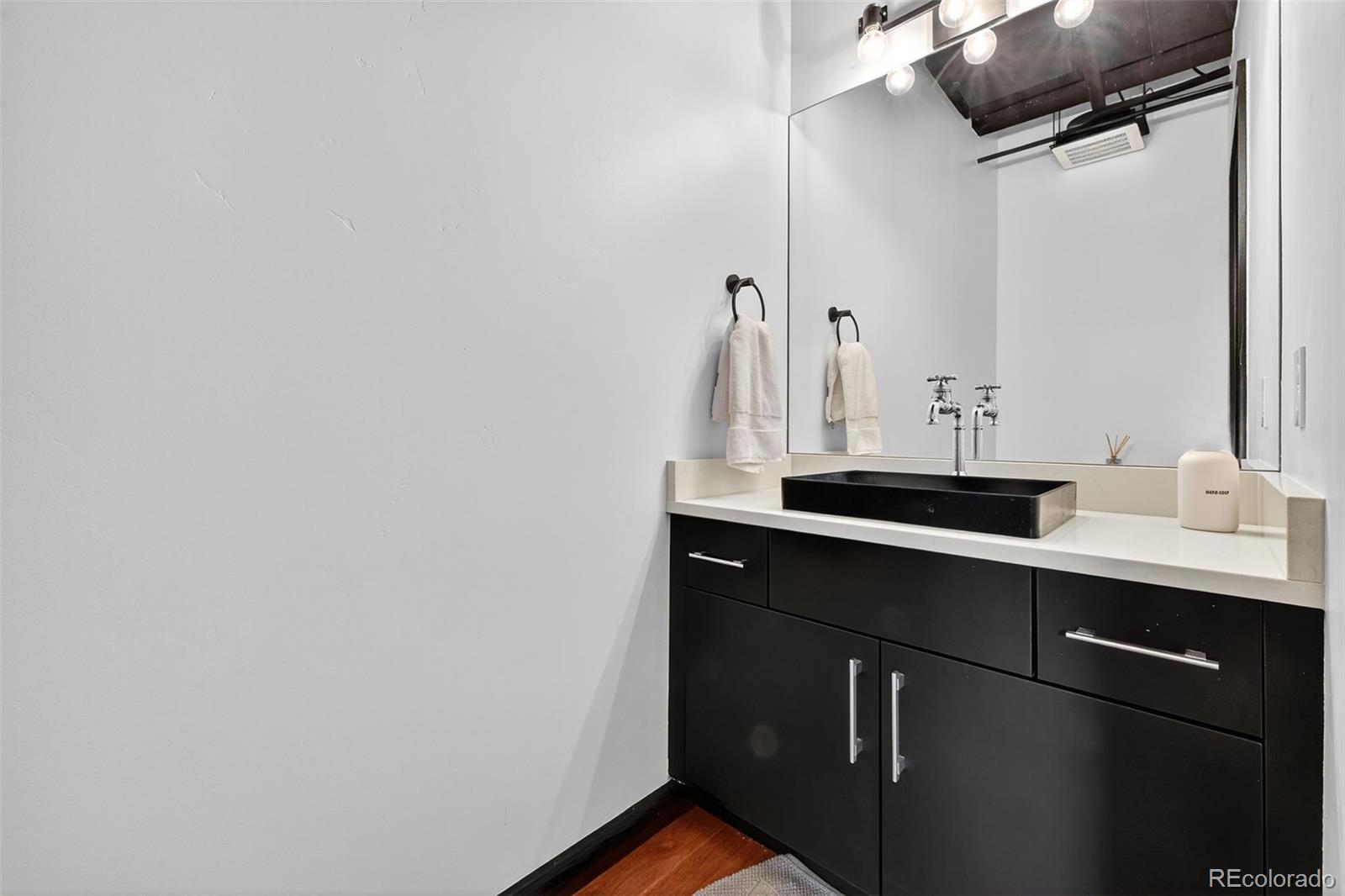 MLS Image #9 for 20  boulder crescent street,colorado springs, Colorado