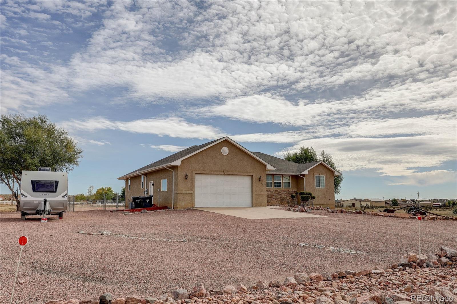 MLS Image #16 for 1352 n blue lake lane,pueblo, Colorado