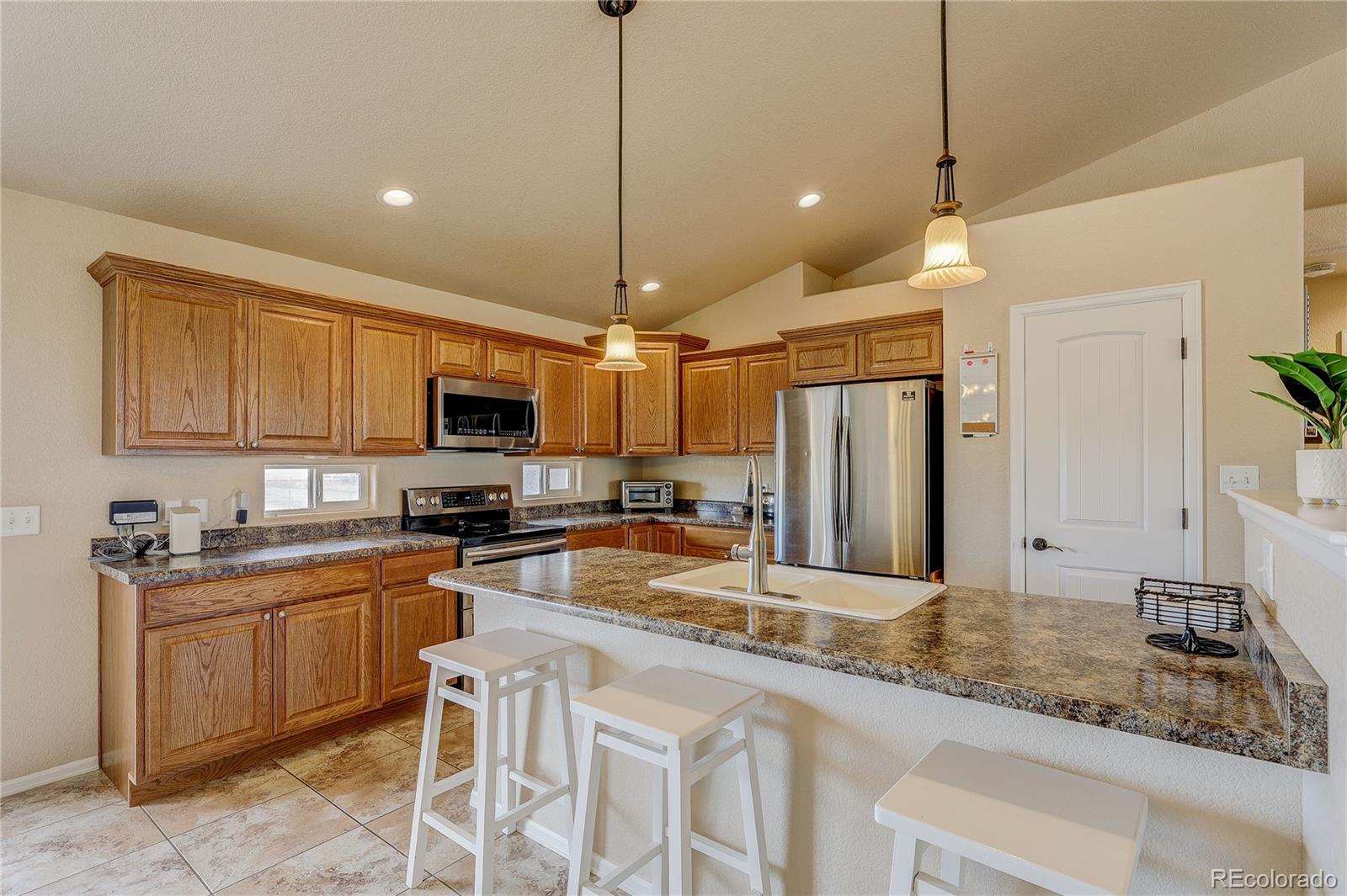 MLS Image #28 for 1352 n blue lake lane,pueblo, Colorado
