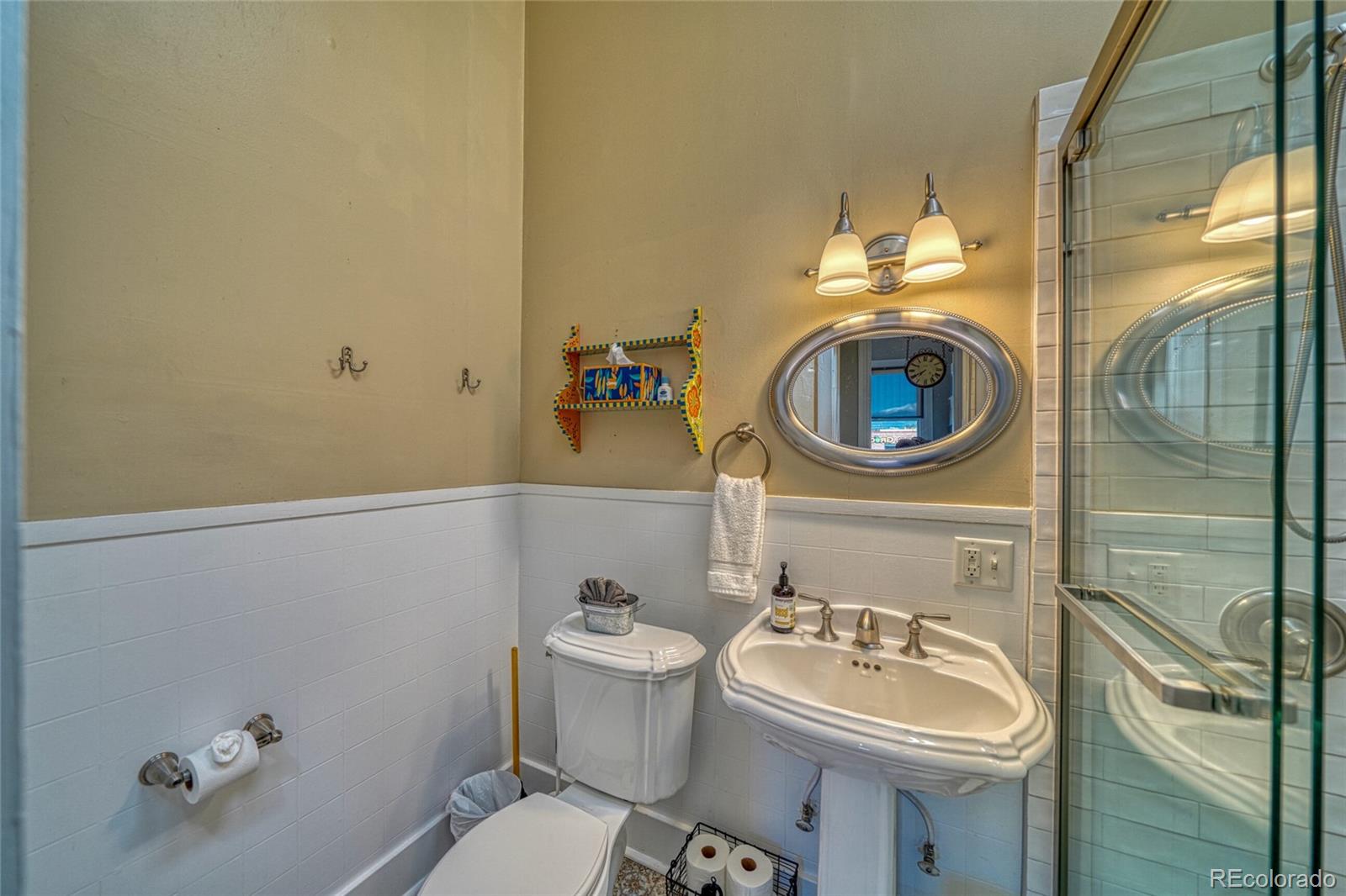 MLS Image #10 for 207  f street,salida, Colorado
