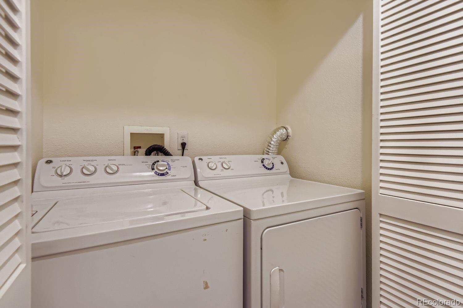 MLS Image #15 for 3261 s waco court,aurora, Colorado