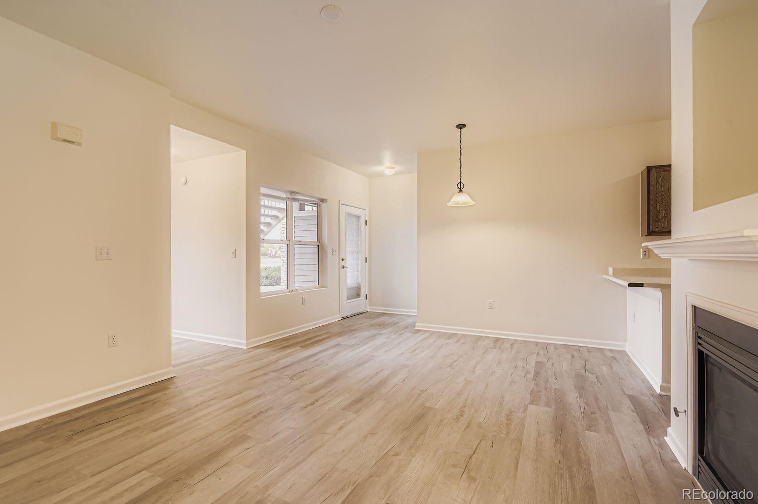 MLS Image #3 for 3261 s waco court,aurora, Colorado