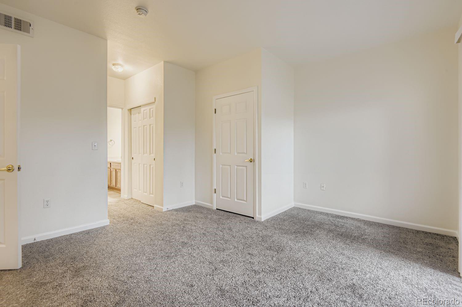 MLS Image #8 for 3261 s waco court,aurora, Colorado
