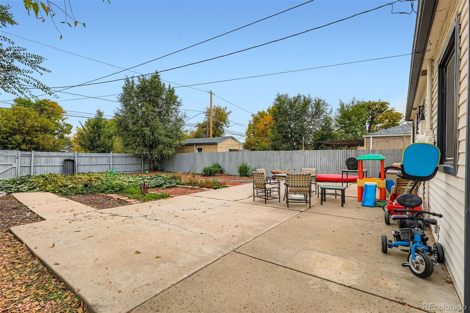 MLS Image #22 for 452 n perry street,denver, Colorado