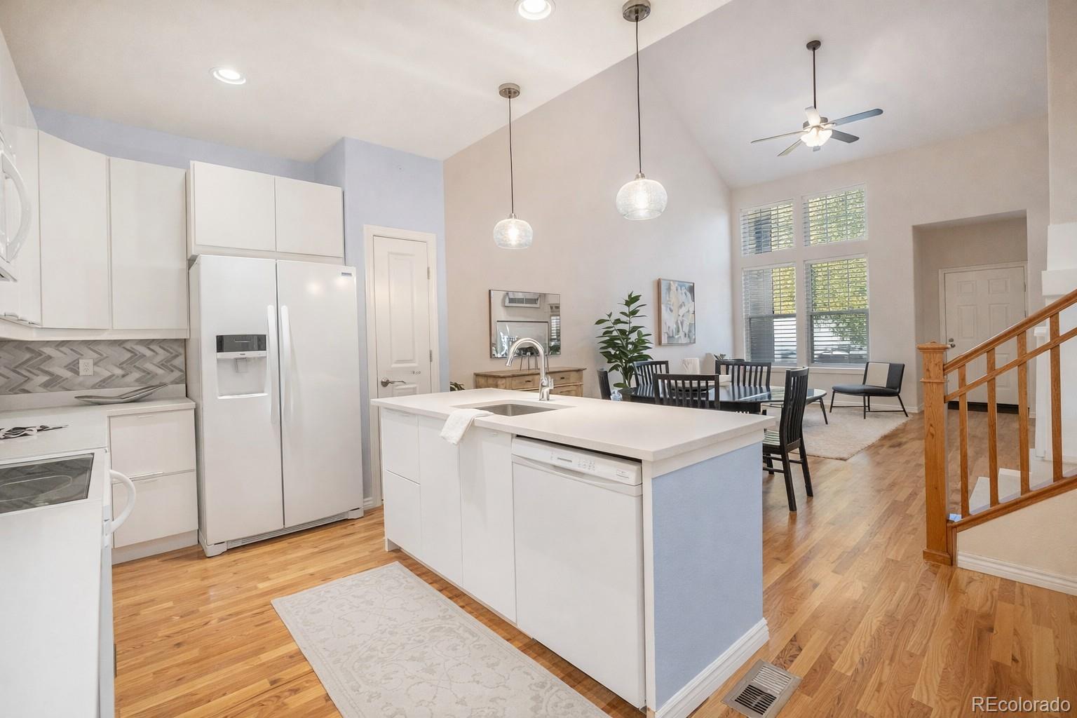 MLS Image #3 for 5813 s taft way ,littleton, Colorado