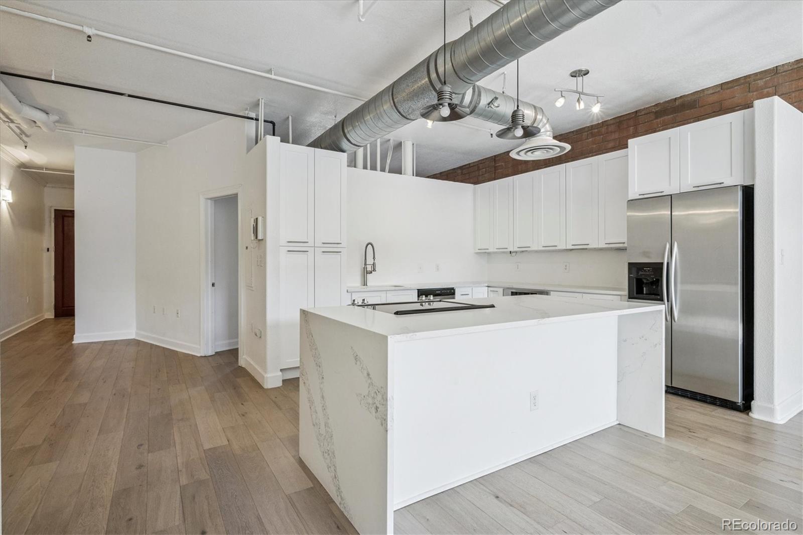 MLS Image #11 for 2245  blake street f,denver, Colorado