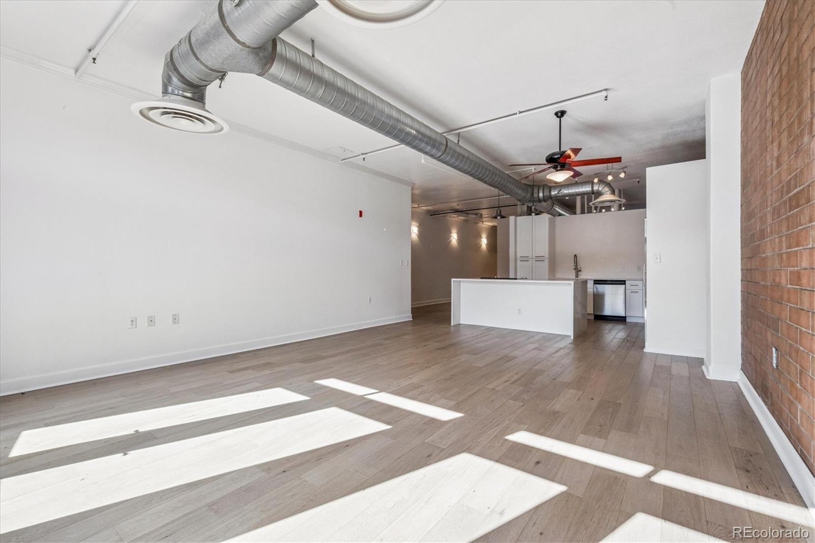 MLS Image #19 for 2245  blake street f,denver, Colorado
