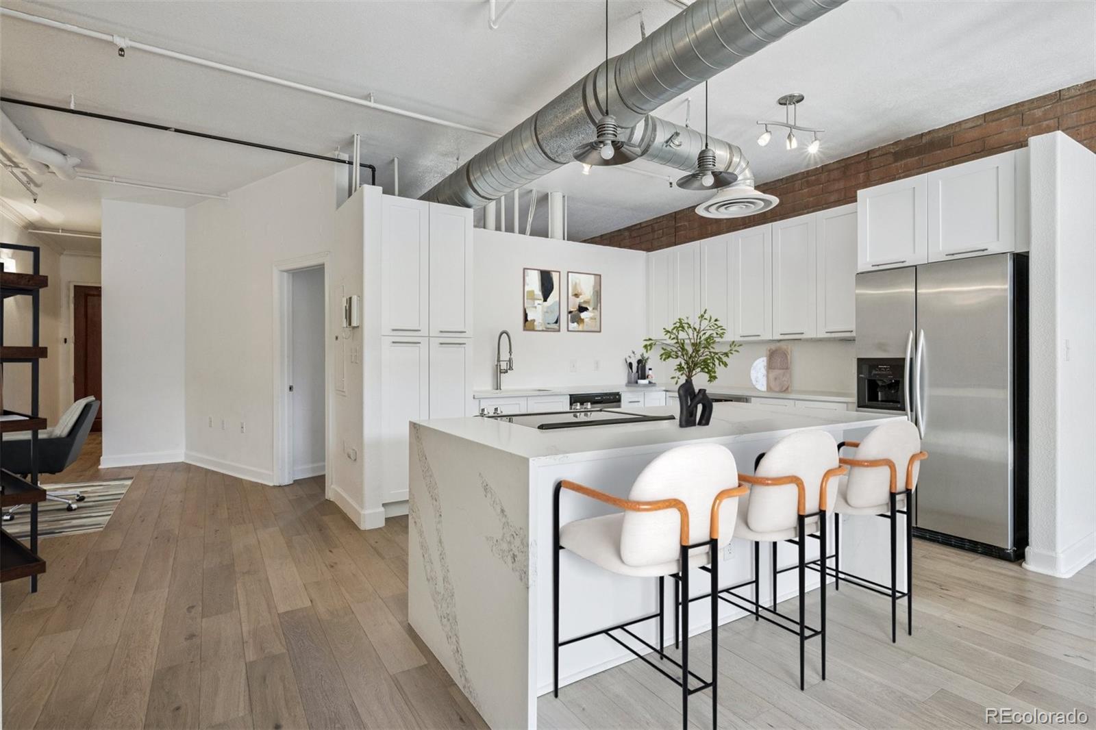 MLS Image #5 for 2245  blake street f,denver, Colorado