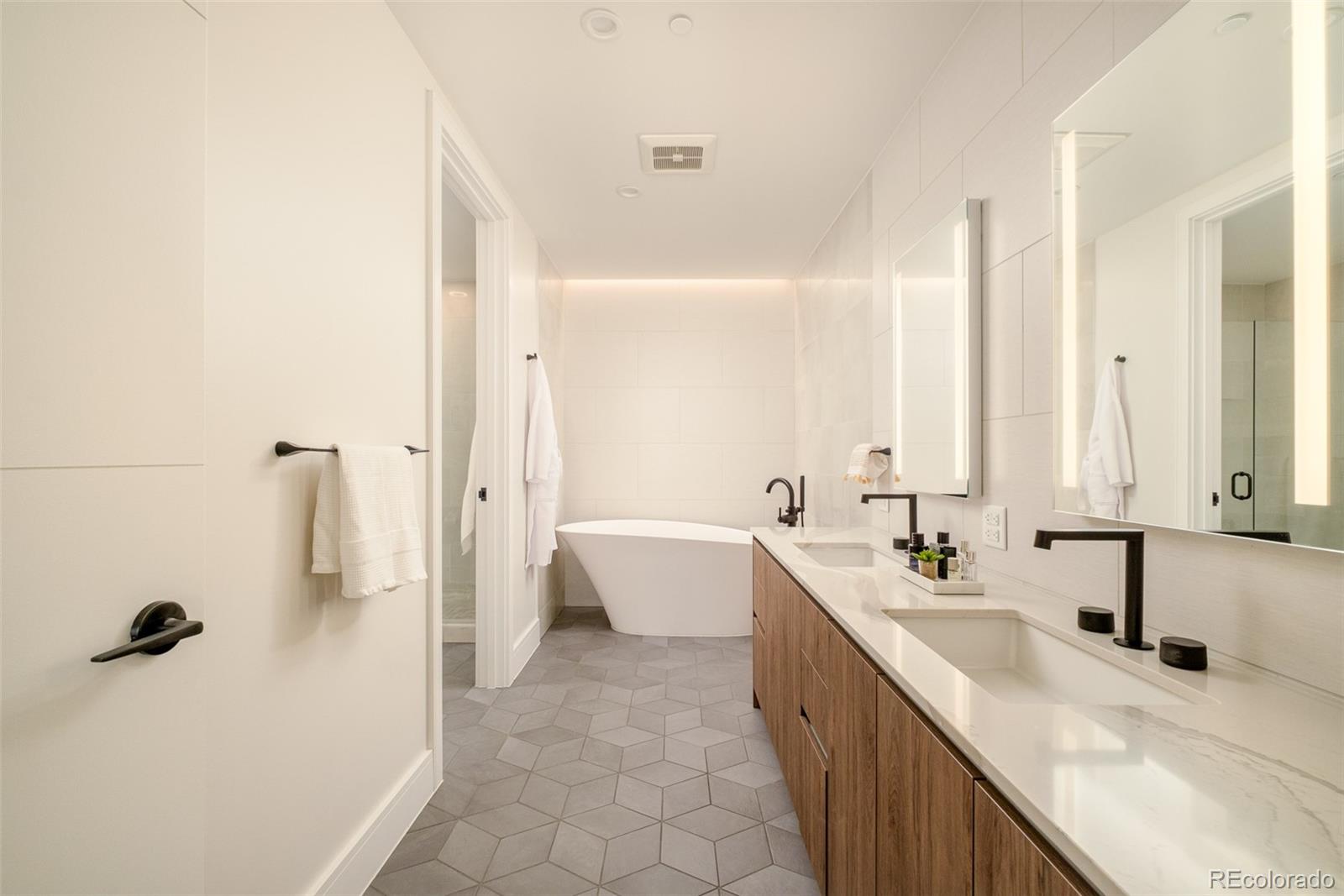 MLS Image #16 for 1901  wazee street,denver, Colorado