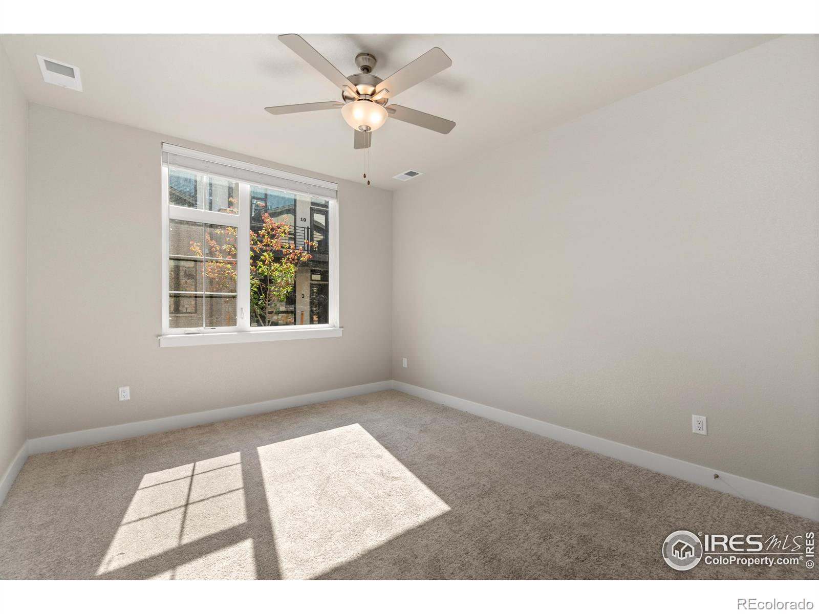 MLS Image #5 for 4210  vulcan creek drive,loveland, Colorado