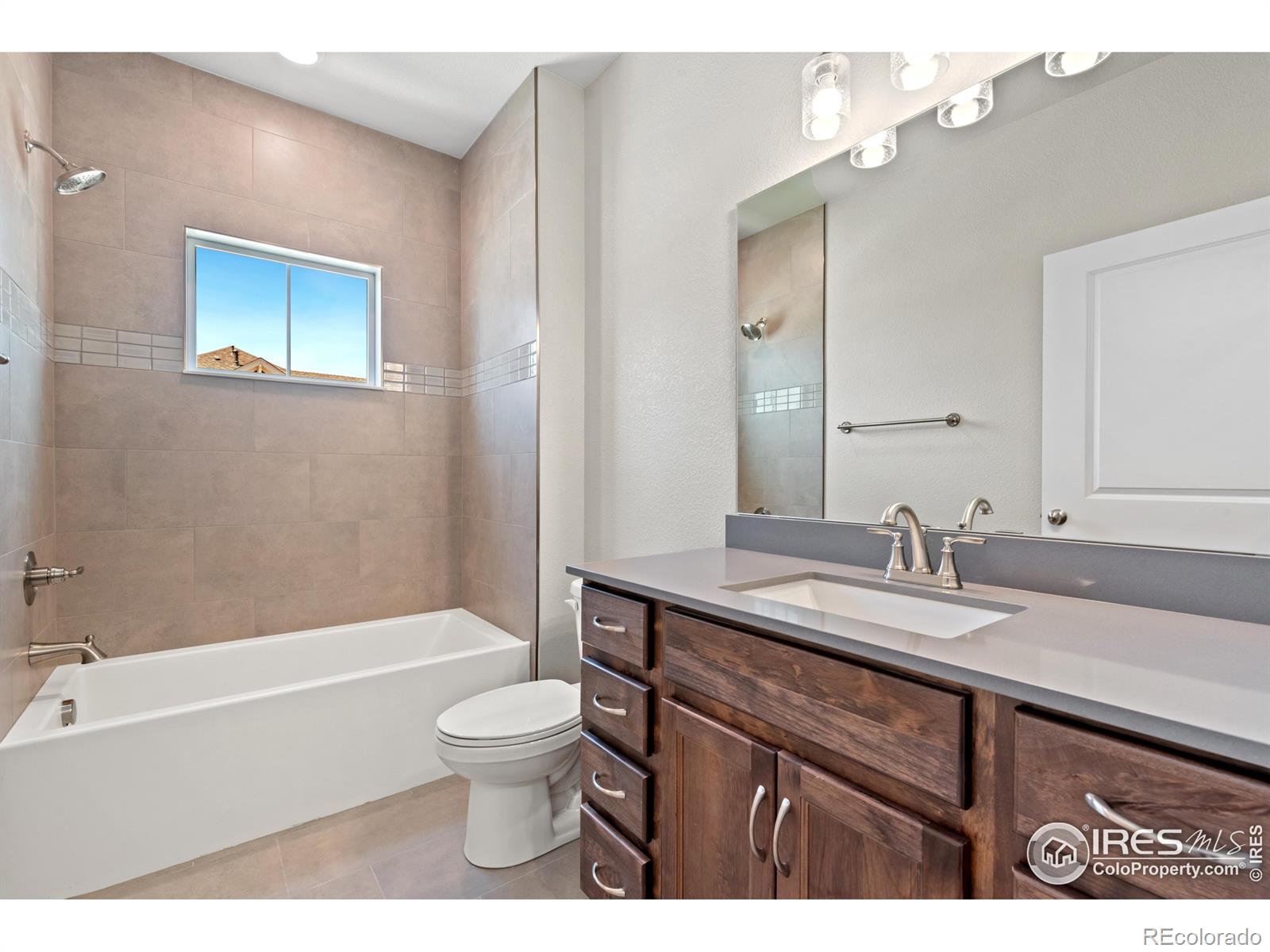 MLS Image #8 for 1014  birdwhistle lane,fort collins, Colorado