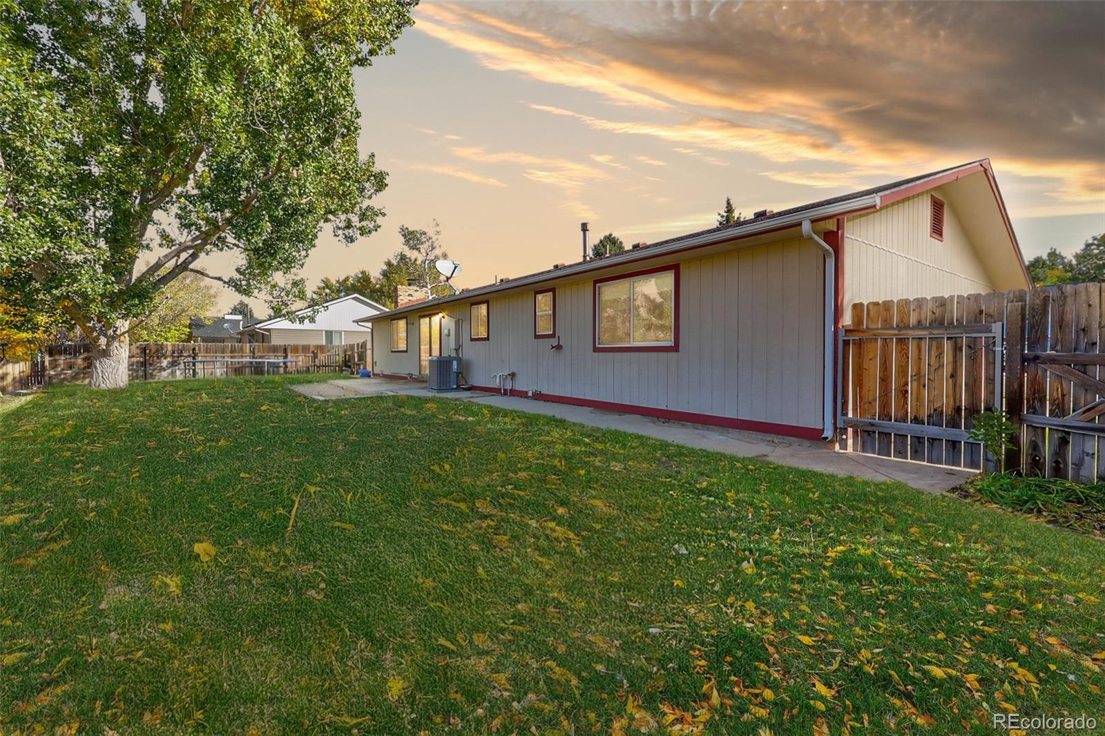 MLS Image #4 for 949  mountain view drive,castle rock, Colorado