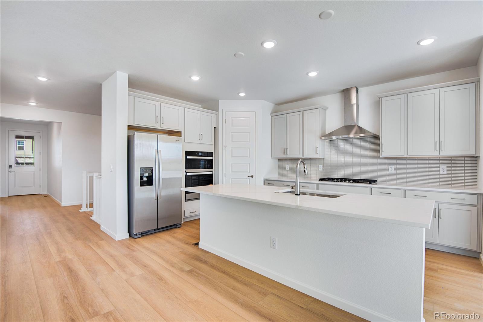 MLS Image #18 for 24562 e 34th avenue,aurora, Colorado