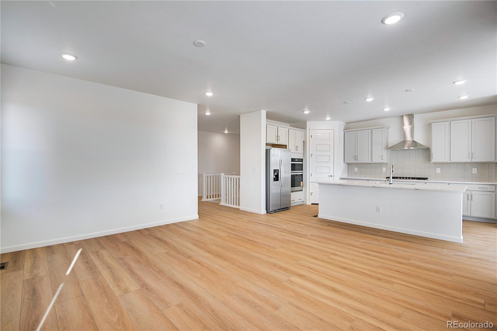 MLS Image #19 for 24562 e 34th avenue,aurora, Colorado