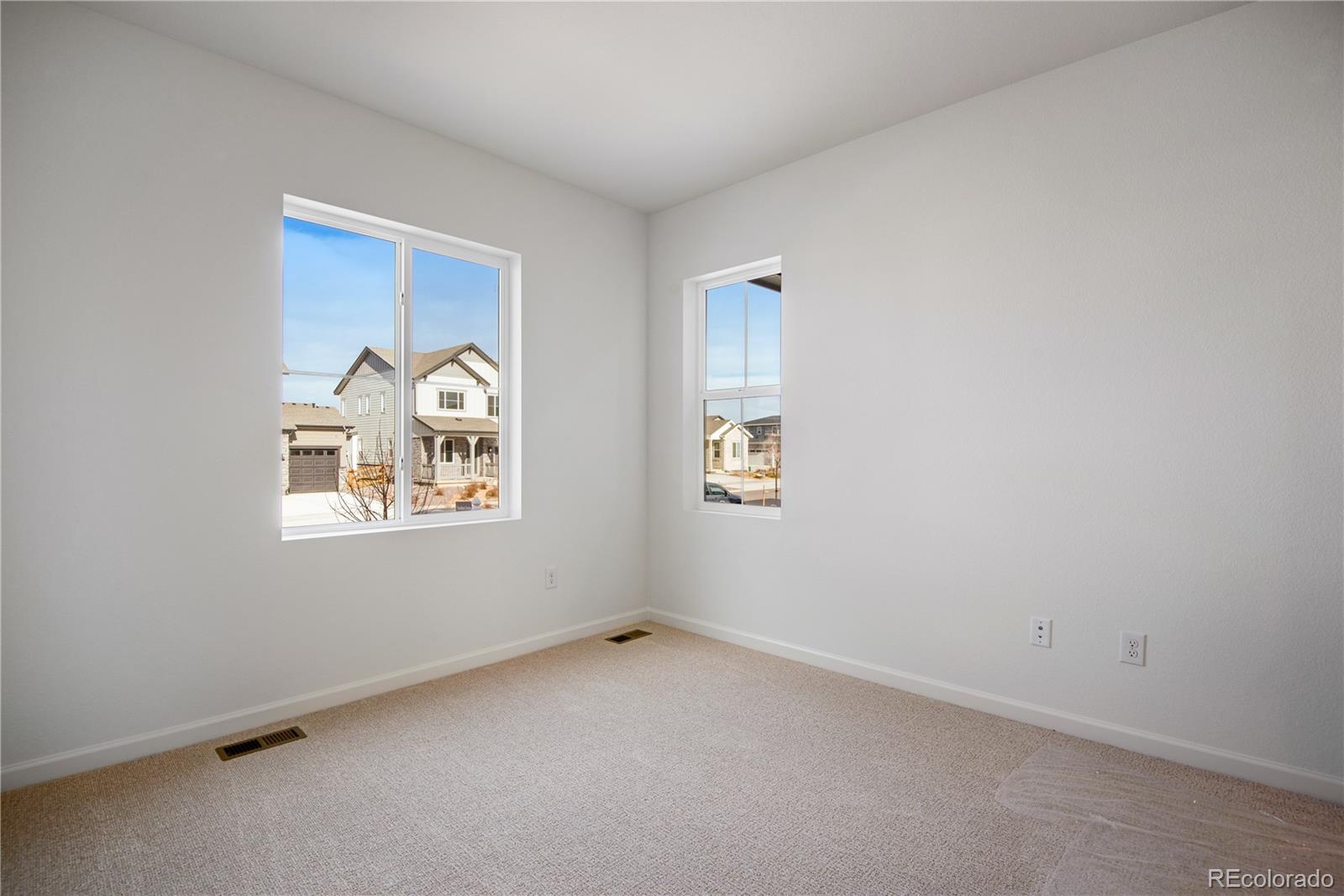 MLS Image #27 for 24562 e 34th avenue,aurora, Colorado