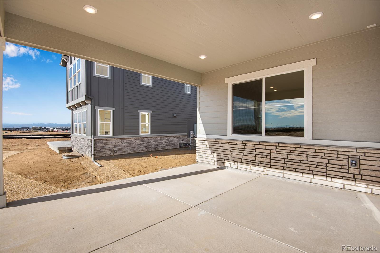 MLS Image #7 for 24562 e 34th avenue,aurora, Colorado