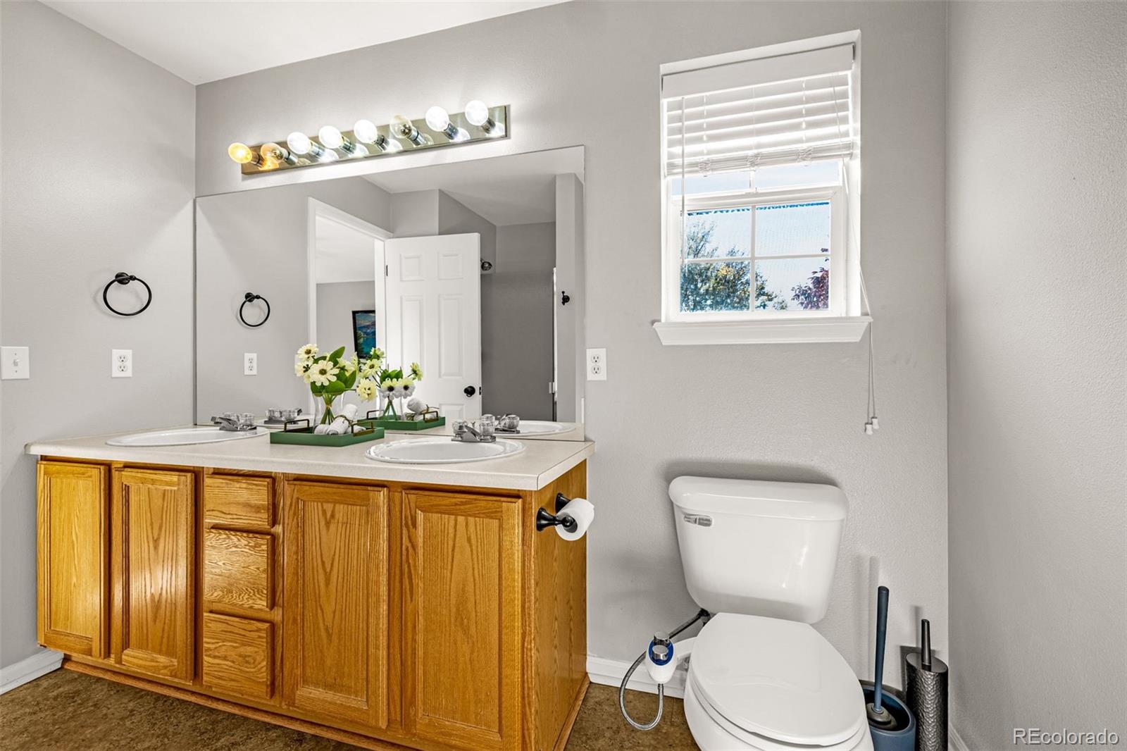 MLS Image #18 for 1089 w 112th avenue,denver, Colorado