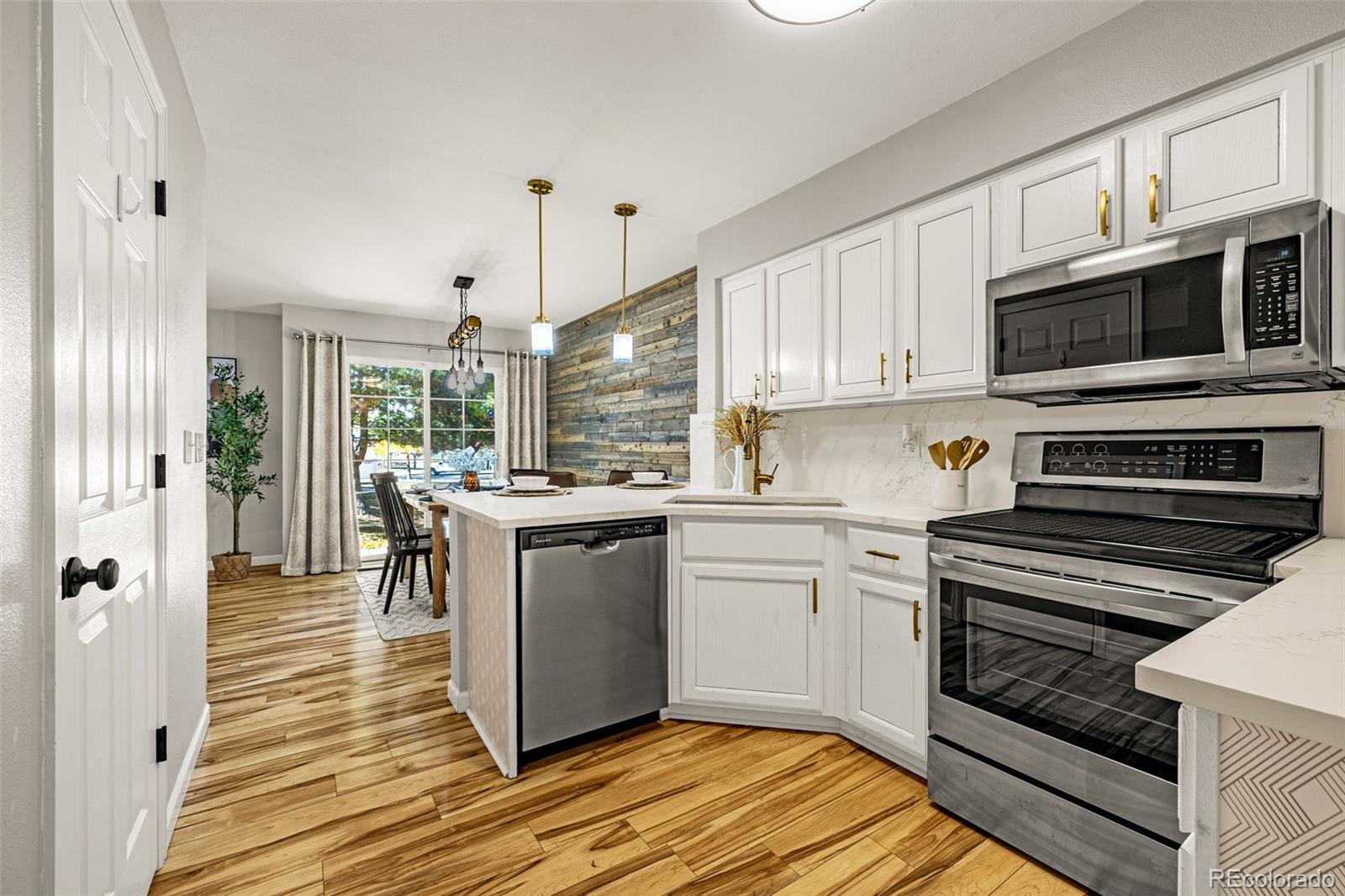 MLS Image #4 for 1089 w 112th avenue,denver, Colorado