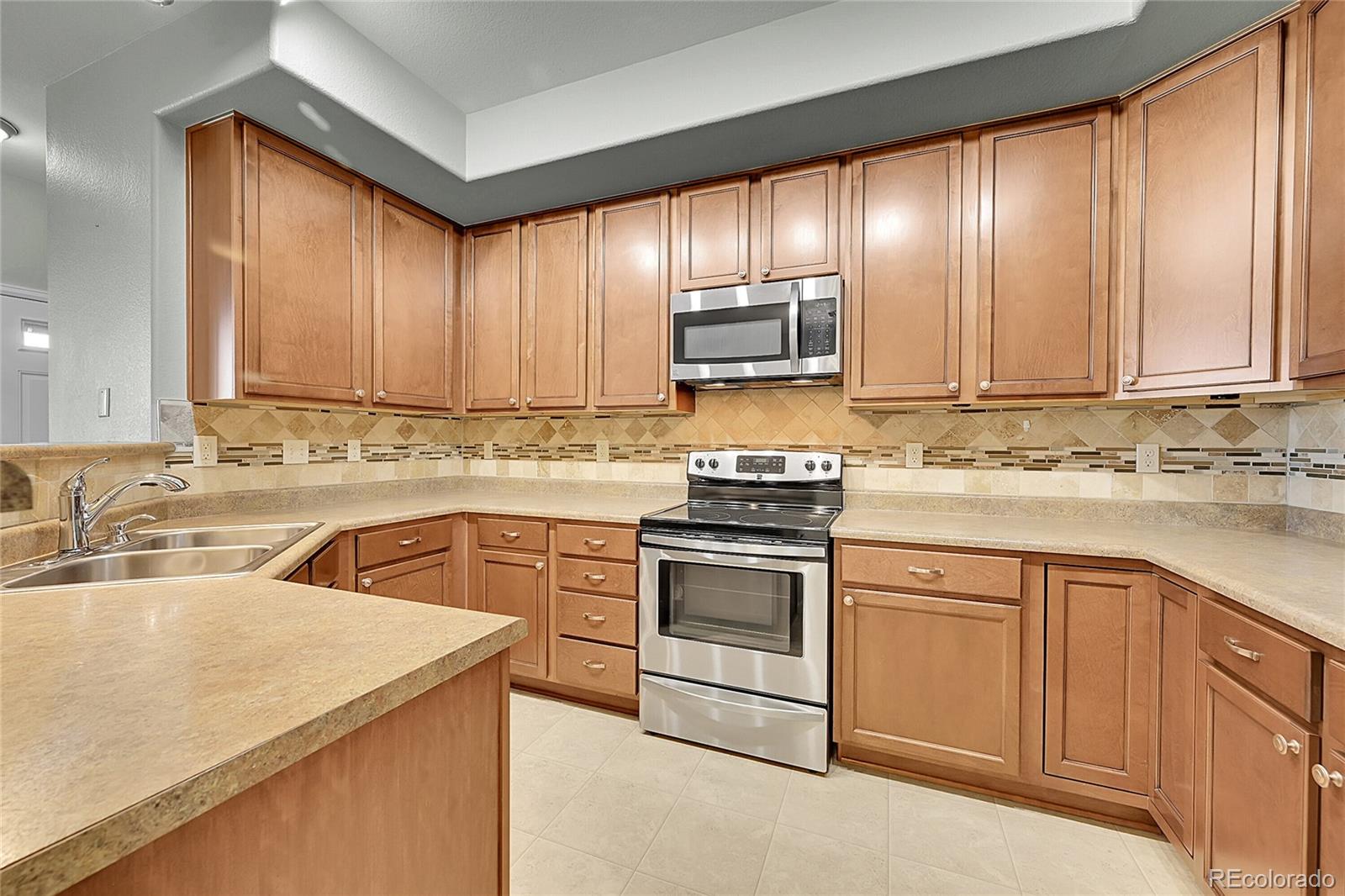 MLS Image #12 for 10533  paris street,commerce city, Colorado