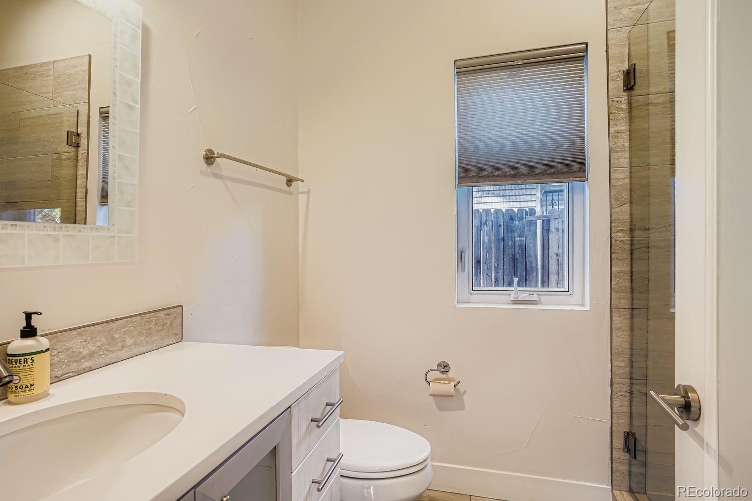 MLS Image #14 for 2338 s williams street,denver, Colorado