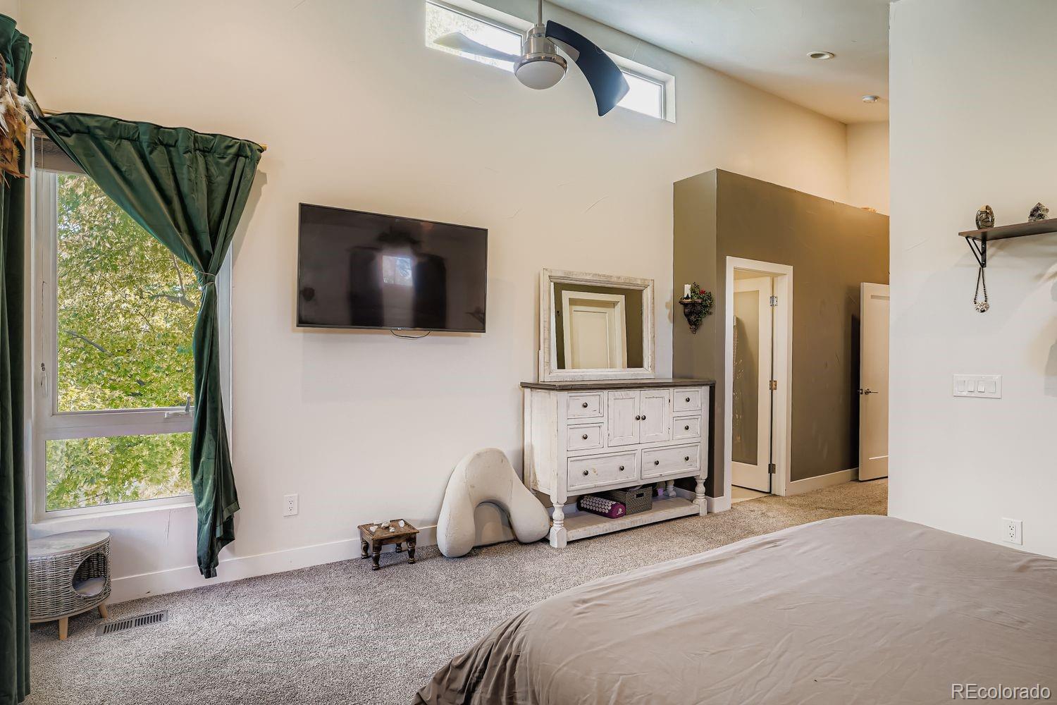 MLS Image #18 for 2338 s williams street,denver, Colorado