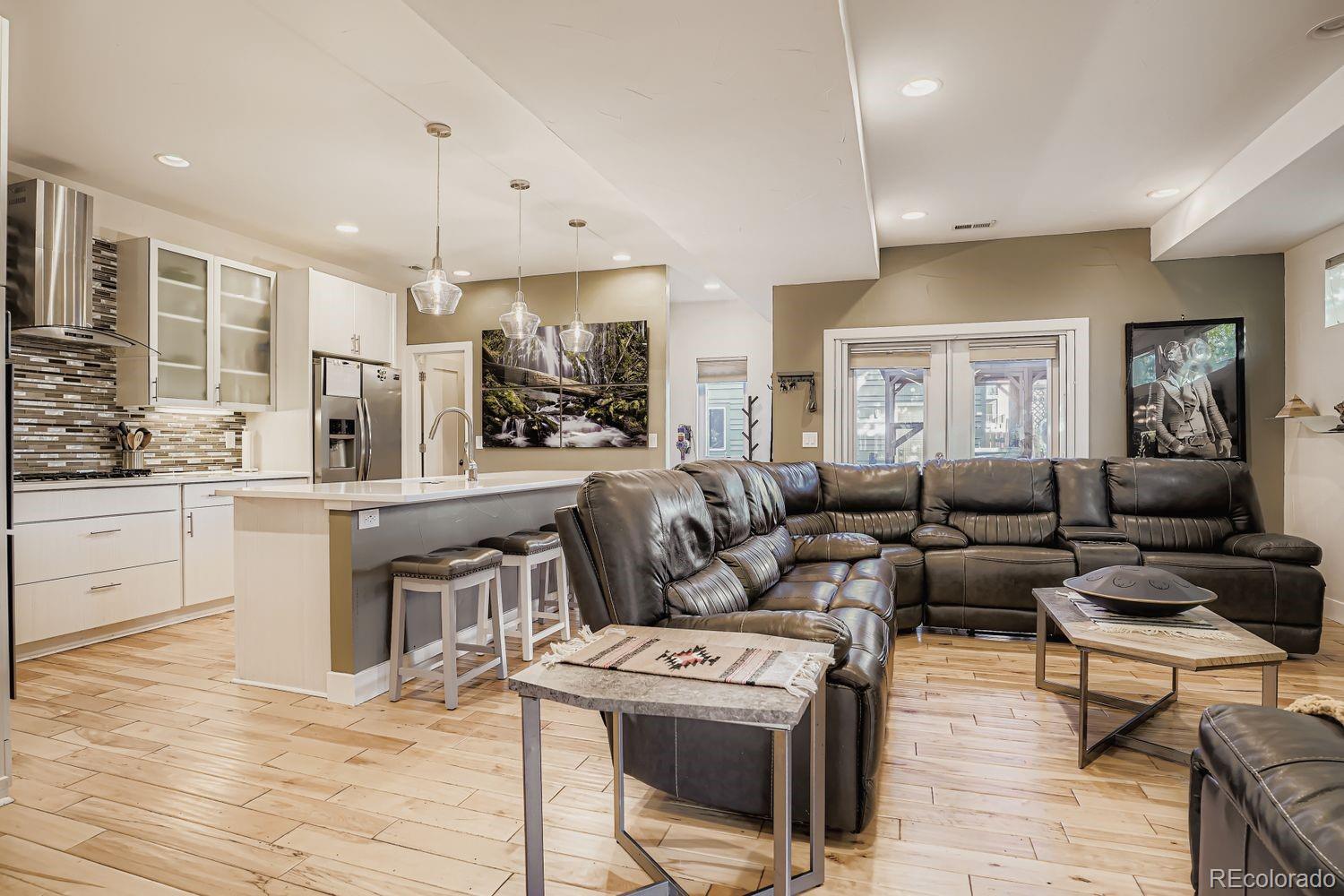 MLS Image #7 for 2338 s williams street,denver, Colorado