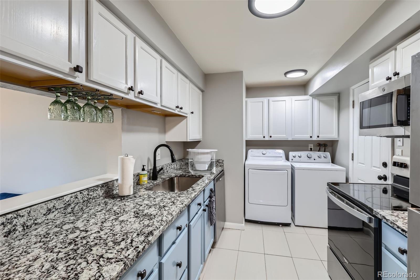 MLS Image #2 for 62  newark street c,aurora, Colorado