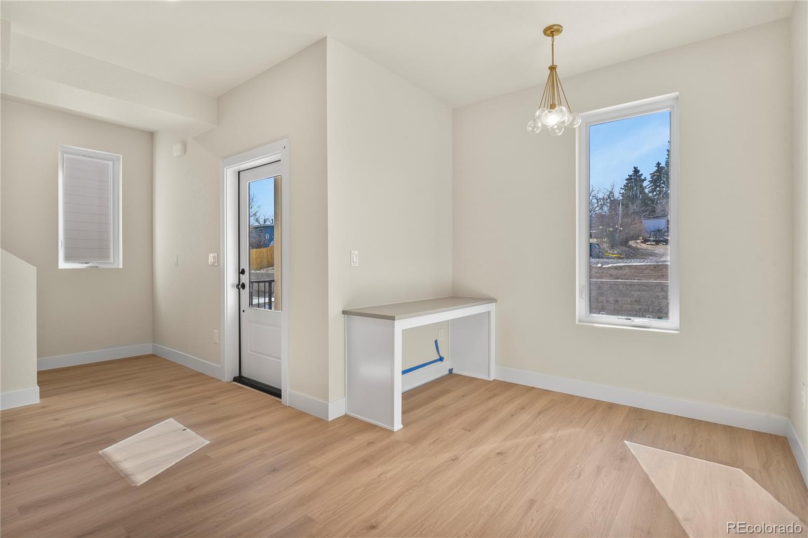 MLS Image #11 for 7  noyer court,colorado springs, Colorado