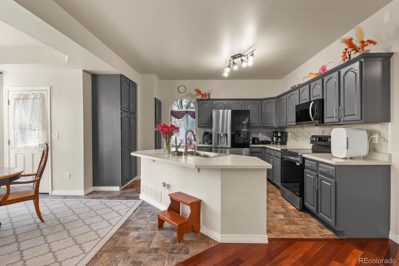 MLS Image #7 for 2024  sandhurst drive,castle rock, Colorado