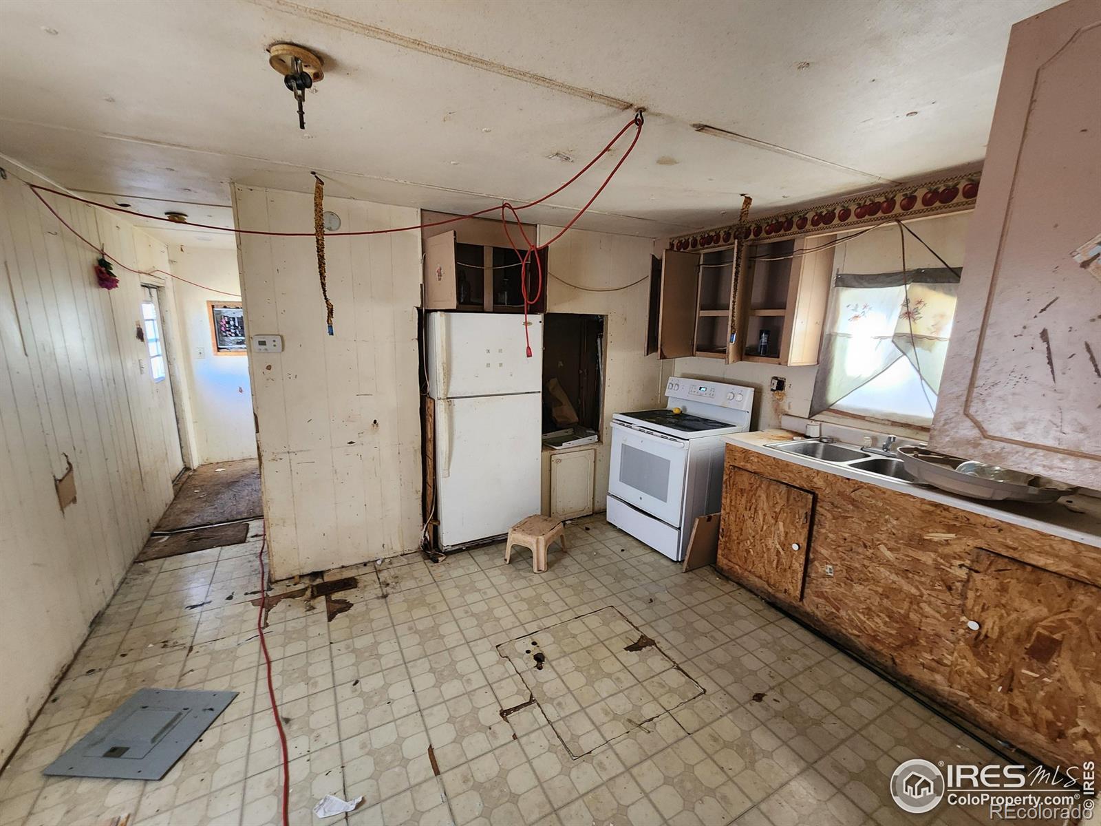 MLS Image #11 for 1546  evans street,sterling, Colorado