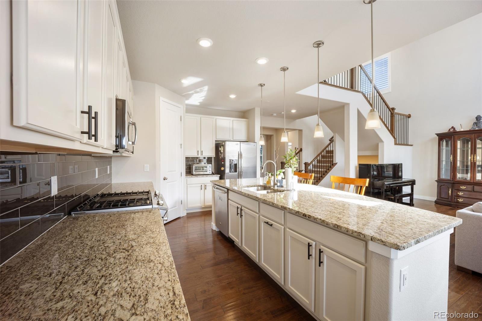 MLS Image #10 for 27786 e alder drive,aurora, Colorado
