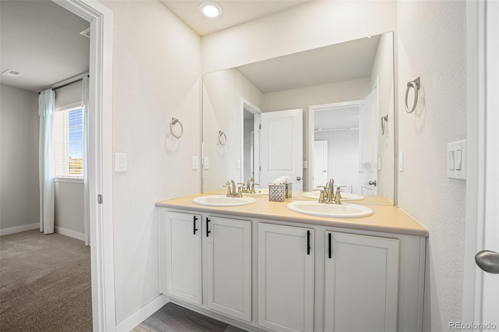 MLS Image #22 for 27786 e alder drive,aurora, Colorado